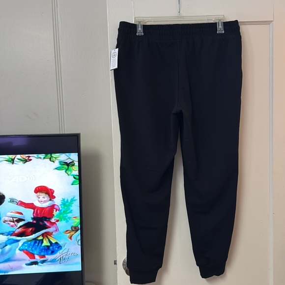 Ideology Women’s Deep Black Fleece Bottoms Size XL
Style 100195364MS NEW - Picture 12 of 15